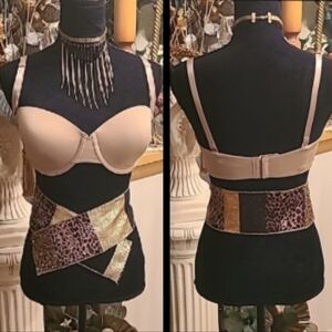 Maidenform Nude Underwire 5 way Bra Size: 38C